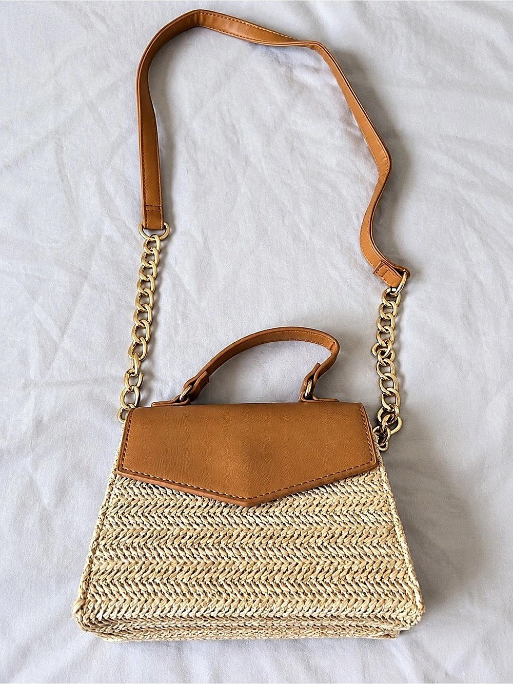 Forever 21 Woven Straw Crossbody Bag in Brown & Cream